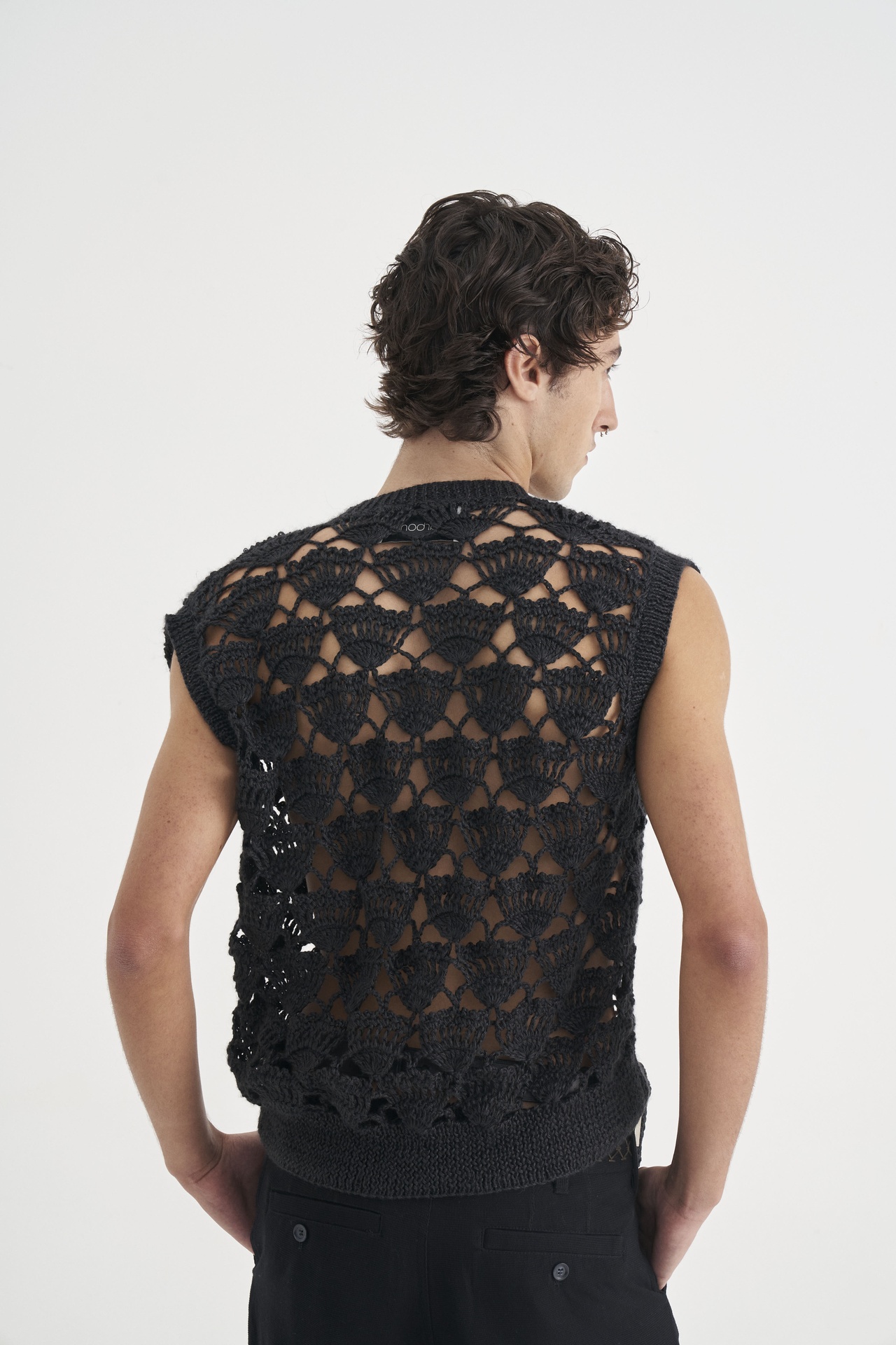 AMULET VEST - Imagen 2
