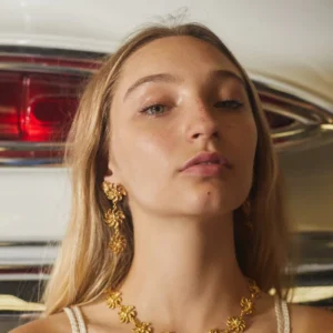 COLLAR SUNNY